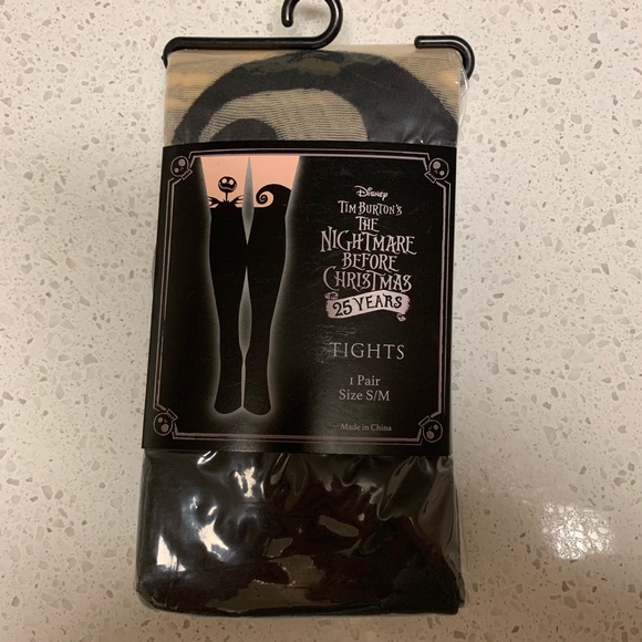 ⭐️REDUCED⭐️NWT DISNEY NIGHTMARE CHRISTMAS tights - Picture 3 of 3